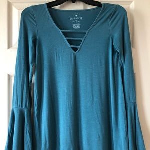 XS American Eagle Bell-Sleeved Top
